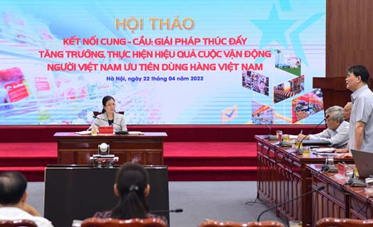 Ưu tiên phát triển thị trường nội địa trong bối cảnh thế giới bất ổn